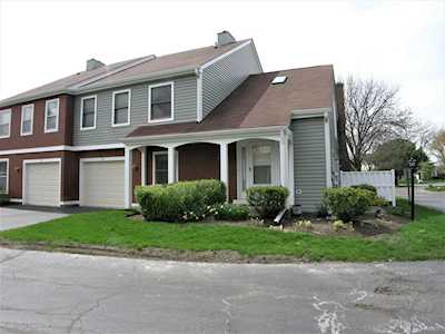 39 S Stonington Dr Palatine, IL 60074
