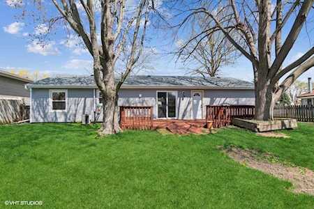 1408 Laurie Ln Hanover Park, IL 60133