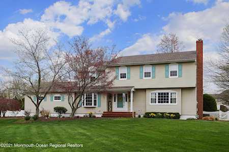 214 Stonehurst Blvd Freehold, NJ 07728