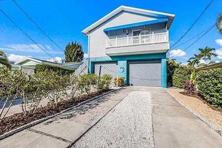 704 Rose St Anna Maria, FL 34216