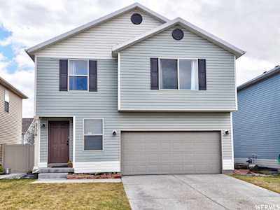 2176 Summit Way Eagle Mountain, UT 84005
