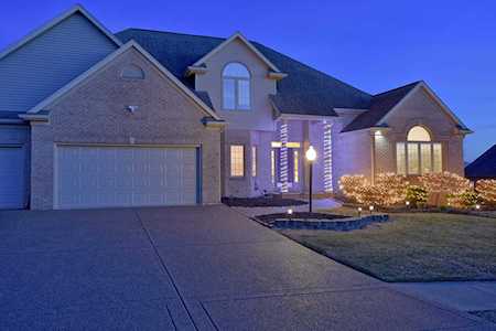 2088 Willow Lake Drive Newburgh, IN 47630