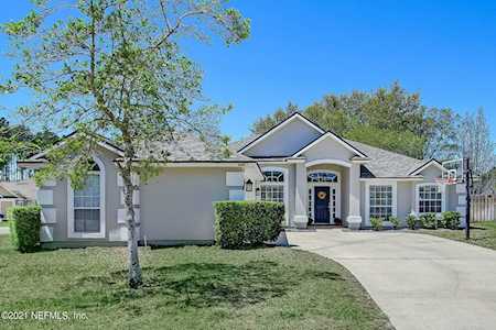2201 Mcintosh Ct St Johns, FL 32259