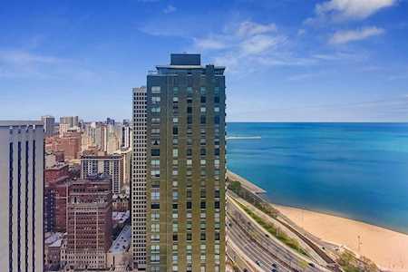 1000 N Lake Shore Drive Plaza #33A Chicago, IL 60611
