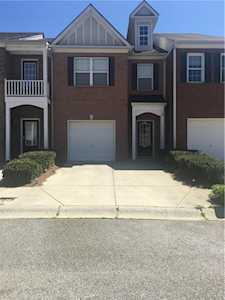 2257 Hawks Bluff Trl Lawrenceville, GA 30044