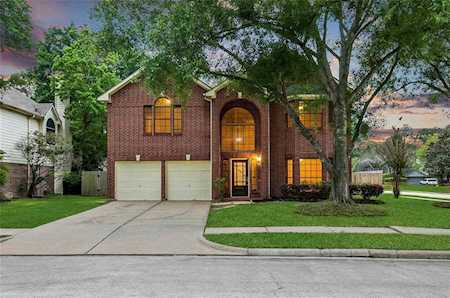 11327 Sunshine Park Dr Cypress, TX 77429