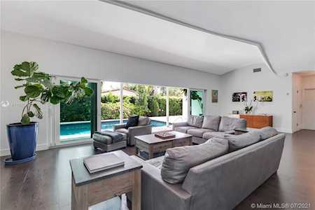 3681 N Prospect Dr Coconut Grove, FL 33133