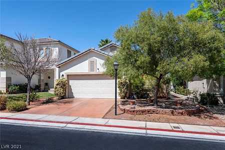 8812 Crooked Shell Ave Las Vegas, NV 89143