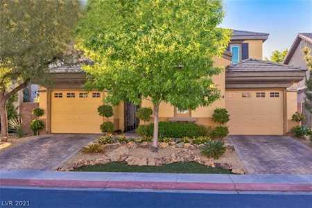 8229 Chimney Bluffs St North Las Vegas, NV 89085