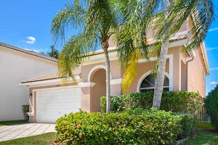 9789 Vineyard Court Boca Raton, FL 33428