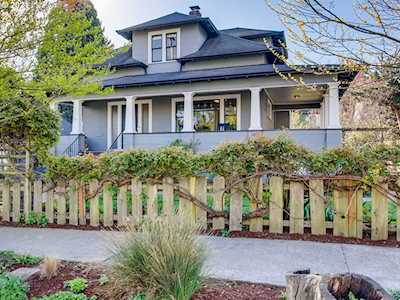 1018 NE Madrona St Portland, OR 97211