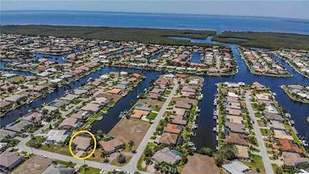 1211 Coronado Dr Punta Gorda, FL 33950