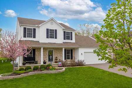 194 Longleaf Street Pickerington, OH 43147
