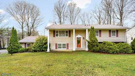 137 Wesley Dr West Milford Twp., NJ 07480