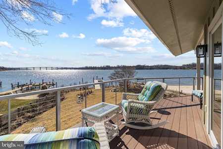 225 Winchester Beach Dr Annapolis, MD 21409