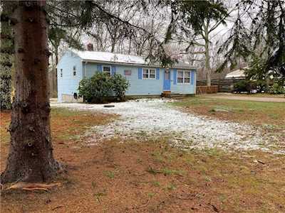 141 North Rd Hopkinton, RI 02833
