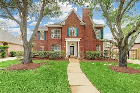 1406 Crescent Green Dr Houston, TX 77094