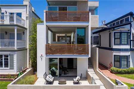 457 30th Street Manhattan Beach, CA 90266