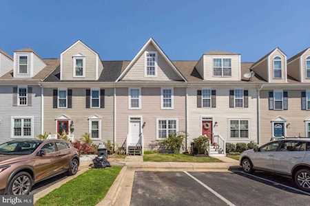 9566 Sea Gull Ct North Beach, MD 20714