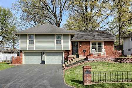 3309 S Phelps Rd Independence, MO 64055