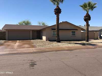 8637 E Weldon Avenue Scottsdale, AZ 85251