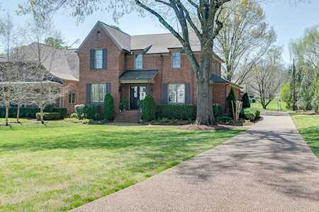 1213B Goodloe Dr Nashville, TN 37215