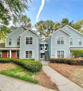5033 Brookside Ct Alpharetta, GA 30004