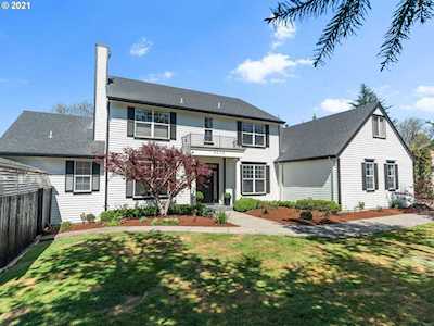 8543 SW Jamieson Rd Portland, OR 97225