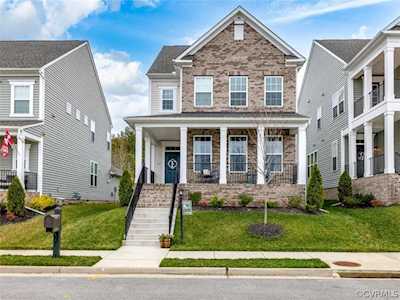 16841 Thornapple Run Moseley, VA 23120