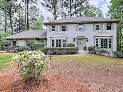 2664 Stillwater Ct Marietta, GA 30062