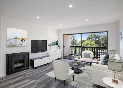 5309 Raintree Circle #309 Culver City, CA 90230