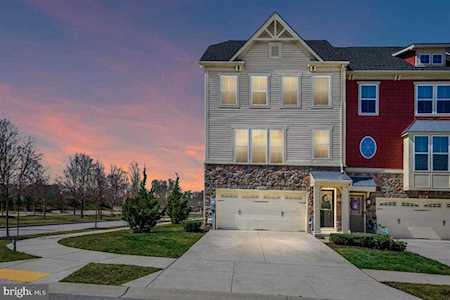 8082 Elton St Glen Burnie, MD 21060
