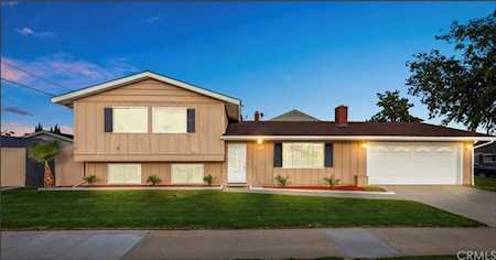 2531 E Wilson Avenue Orange, CA 92867
