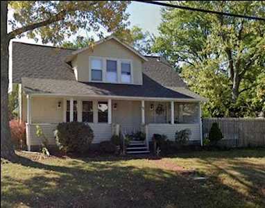 872 Main Ave Warwick, RI 02886