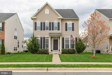 26042 First Frost Way Chantilly, VA 20152