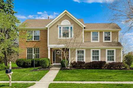 6402 Wynwright Drive Dublin, OH 43016