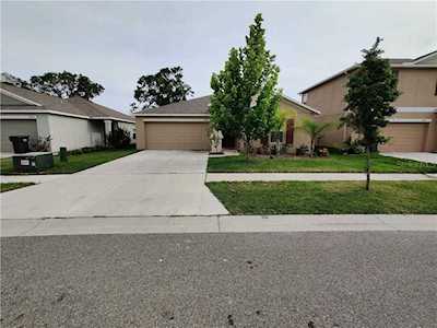 2022 Broad Winged Hawk Dr Ruskin, FL 33570
