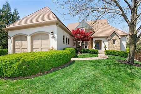 11406 Granada Ct Leawood, KS 66211