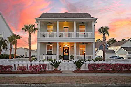 3444 Salterbeck St Mount Pleasant, SC 29466