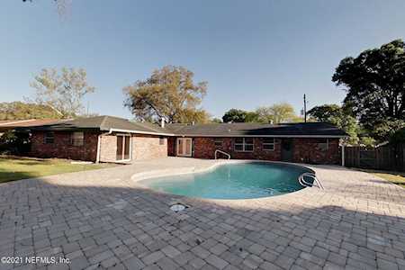8139 Parkridge Cir Jacksonville, FL 32211