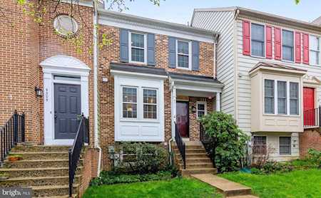 9311 Sombersby Ct Laurel, MD 20723