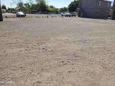 6630 S 11th Street Phoenix, AZ 85042