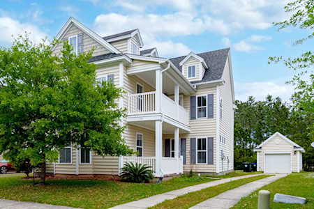 188 Avonshire Dr Summerville, SC 29483