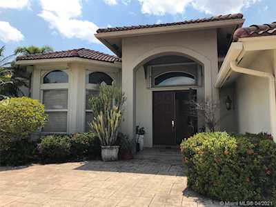 1188 NW 118th Way Coral Springs, FL 33071