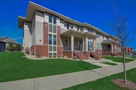 1428 Smithfield Dr Sun Prairie, WI 53590