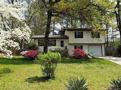 5010 Melanie Dr NW Kennesaw, GA 30144