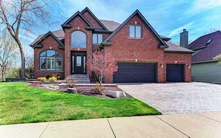2647 Charter Oak Dr Aurora, IL 60502