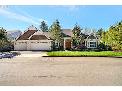 9326 NW Murdock St Portland, OR 97229