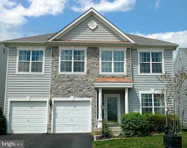 9430 Struthers Glen Ct Bristow, VA 20136