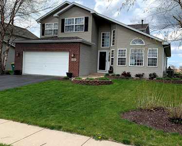 5723 Riviera Blvd Plainfield, IL 60586